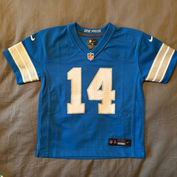 Detroit Lion Amon Ra St Brown jersey, Nike NWOT, kids medium